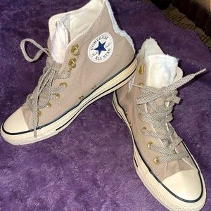 Women's Converse All Star Chuck Taylor Hi-top Tan W/ Faux Fur